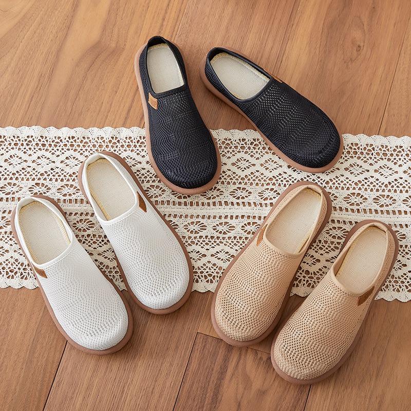 Shoes women's versatile summer new slippers women's comfortable and breathable outer wear one pedal women's shoes soft sole half drag