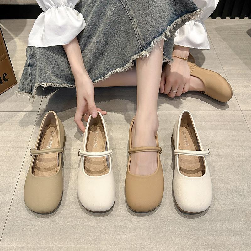 A New Style of Round-toed Shallow-mouthed Retro Versatile Thick-cut Single Shoes