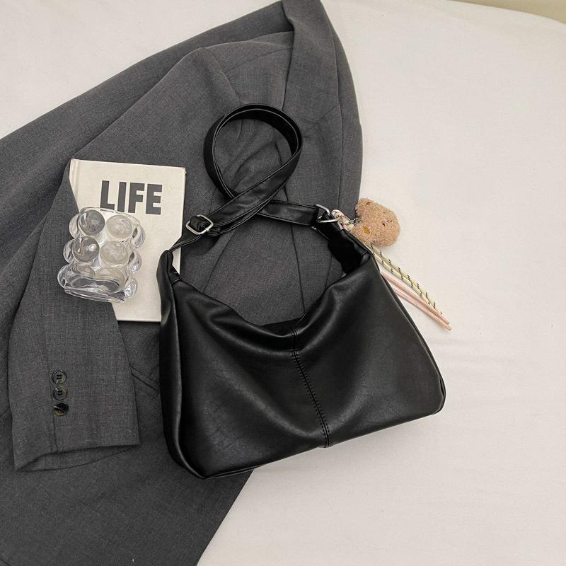 

Large-capacity bag women s new simple shoulder tote bag versatile commuter messenger bag