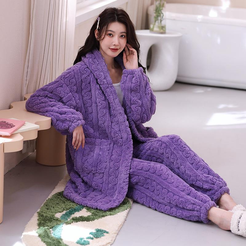 Coral Velvet Pajamas Women's New Winter Long Sleeve Thick Warm Jacquard Velvet Home Suit Can Be Worn Outside