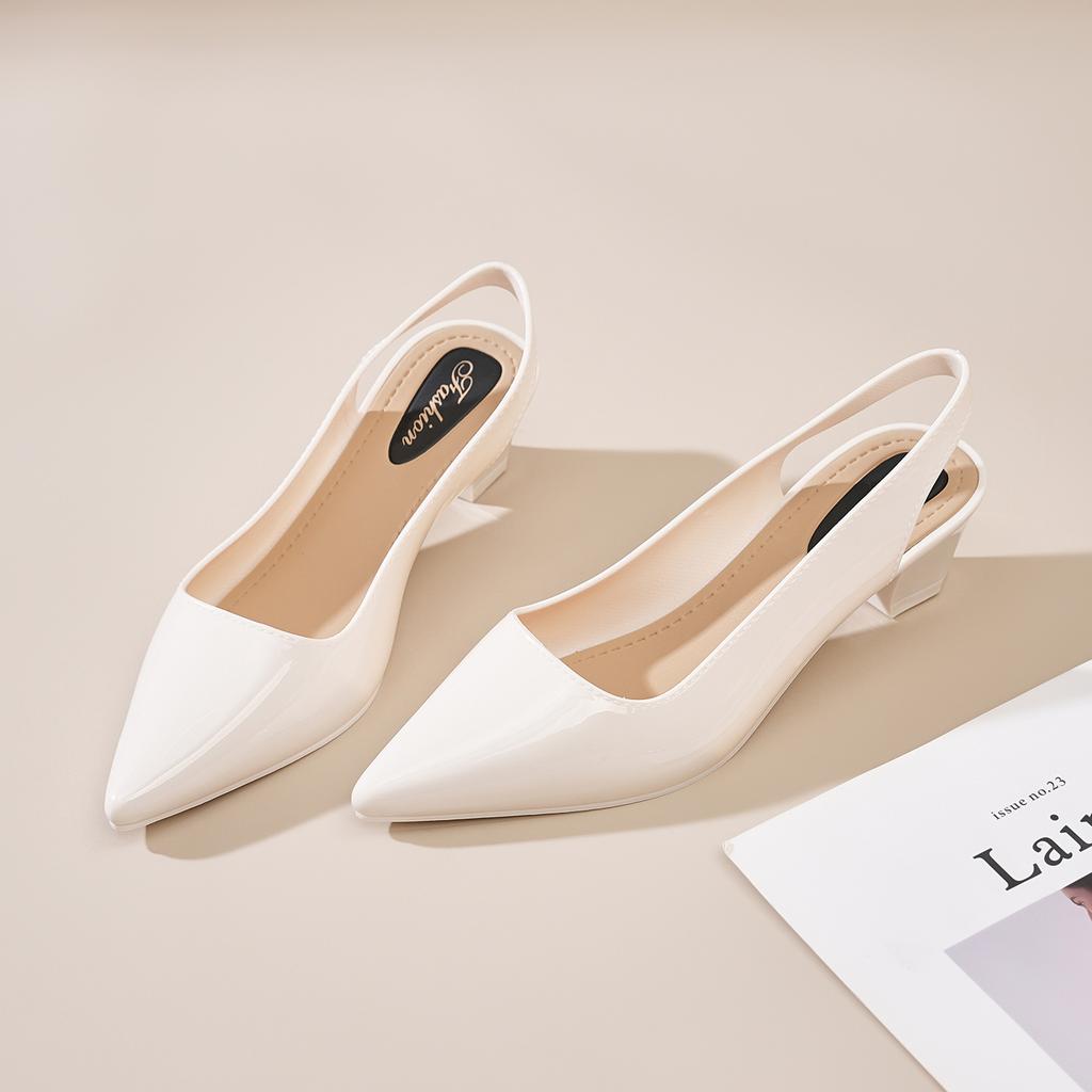 Pointed Thick Slope Bottom Bag Head Sandals Spring and Summer New Niche Design Sense Commuter Flat Sole Shoes