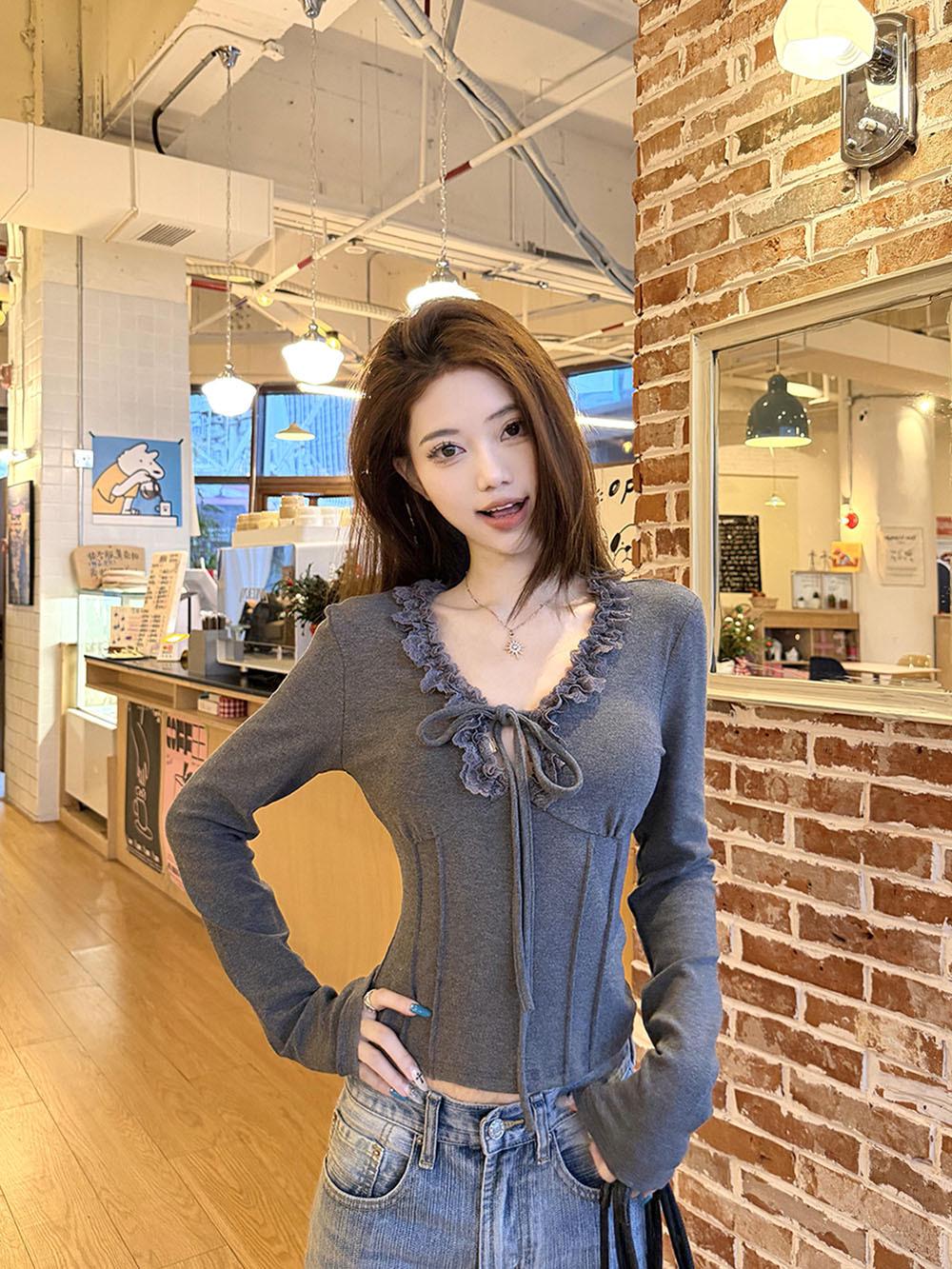 Women s Slim-Fit Gray Lace Tie-Up V-Neck Long Sleeve Winter Top Small