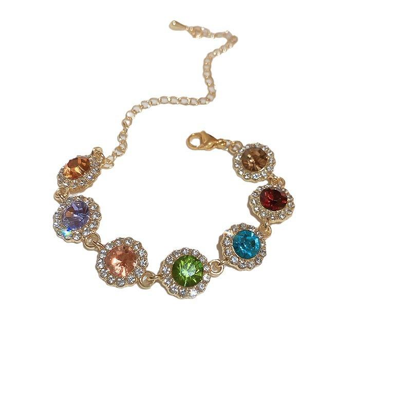 Bracelet Zircon Micro-incrusté, Bracelet Tempérament Rétro, Bijou Polyvalent Haut de Gamme de Niche.