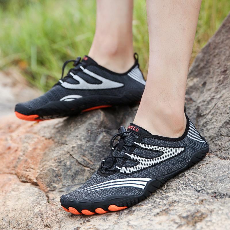 Light Men Summer Beach Shoes Women Breathable Mesh Wading Aqua Shoes Quick Dry Water Footwear for Hiking Surfing