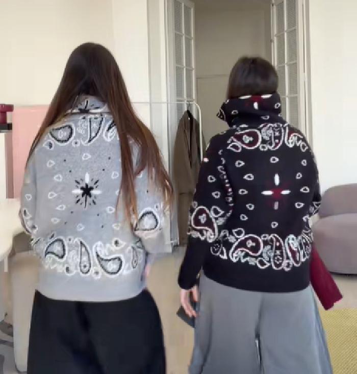 2025 Autumn/Winter Women's High-End Stand Collar Slim Fit Cardigan Sweater