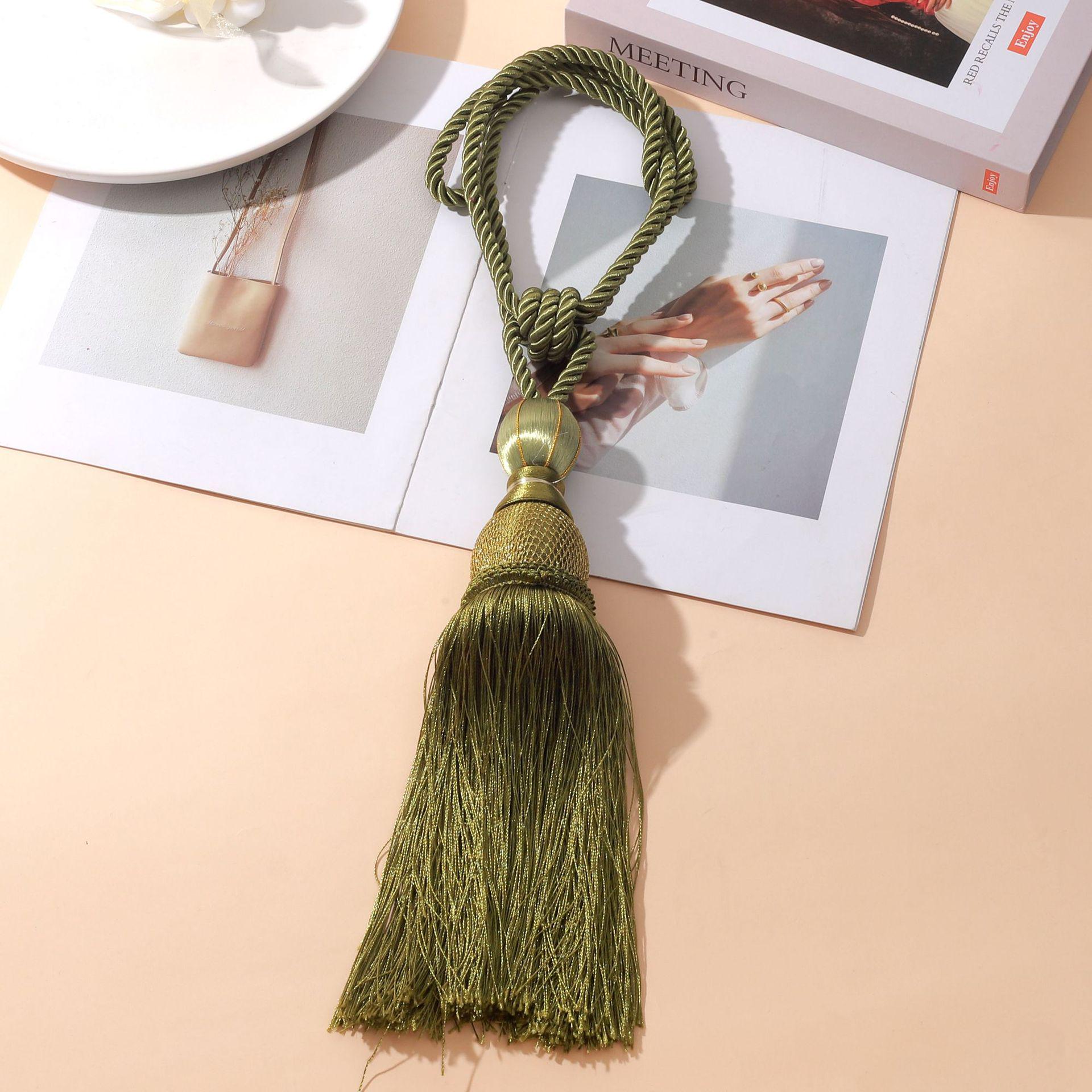 

Золотая кисть с сетчатым шаром - Декоративные подхваты для штор и аксессуары