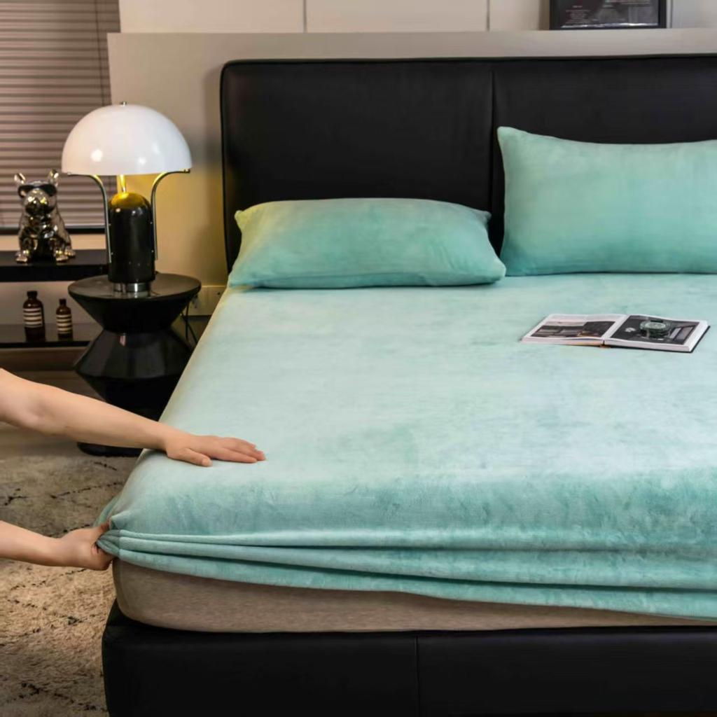 Warmer Plüsch Spannbettlaken Elastischer Matratzenbezug Samt Bettbezug Komplettset Winter Weich Familie Doppelbett Bettwäsche 120/150/180x200cm