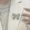 Vintage Pearls Brooches Rhinestone Decoration Brooches Waist Fastening Pins  Women Dress Decoration