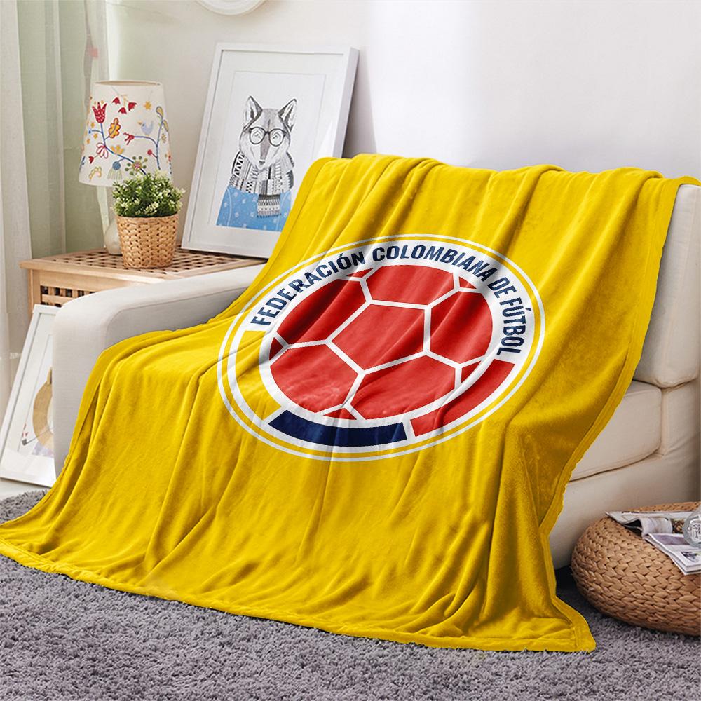 La Tricolor Flannel Blanket, High quality Comfortable for All Seasons, Home Decor, Warmth and Comfort