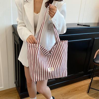 Koreanische gestreifte Schultertasche mit großem Fassungsvermögen, vielseitige lässige Tragetasche für Frauen