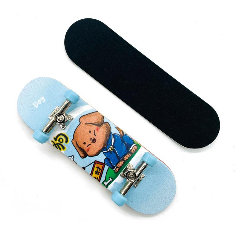 Boys Mini Zodiac Finger Skateboard Fingerboard Novelty Toys Hobbies Anti Stress Sensory Toys Childrens Gifts H07