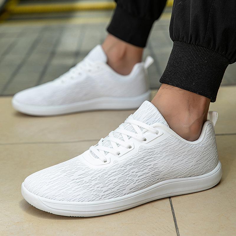 Spring and Summer Mesh Men's Shoes Soft-soled Casual Sports Shoes Breathable, Lightweight, Versatile and Comfortable Running Shoes Men's Thick Soles
