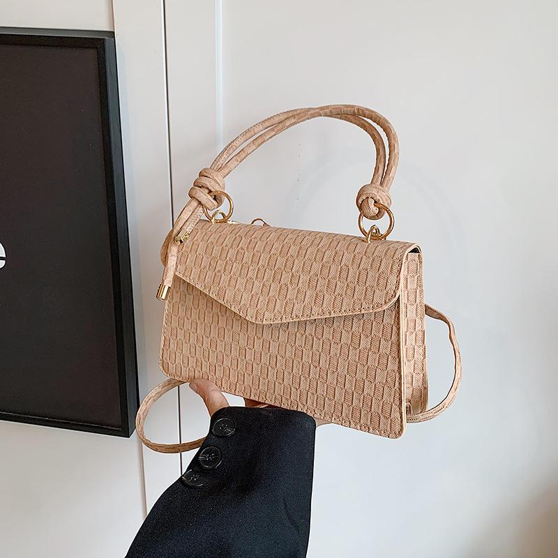 

This year s popular bag women s 2025 new high-end texture niche embossed armpit bag casual versatile messenger women s bag хаки