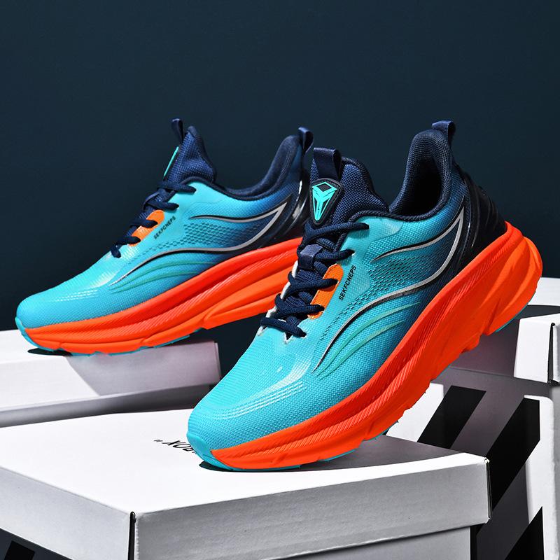 Running Shoes Men's New Outdoor Sports Shoes Mesh Light Breathable Summer Versatile Running Shoes Couple Shoes