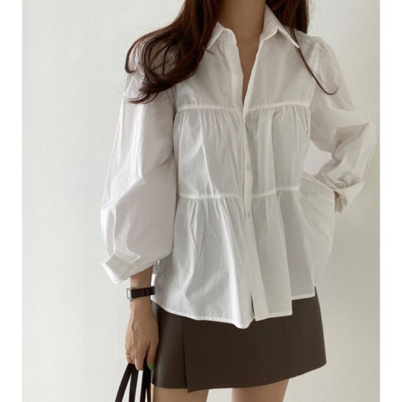 

Повседневные плиссированные белые рубашки с рукавами-фонариками для женщин, модные простые однобортные свободные блузки, топы для женщин, однотонные винтажные блузки с лацканами 26288 One Size белый