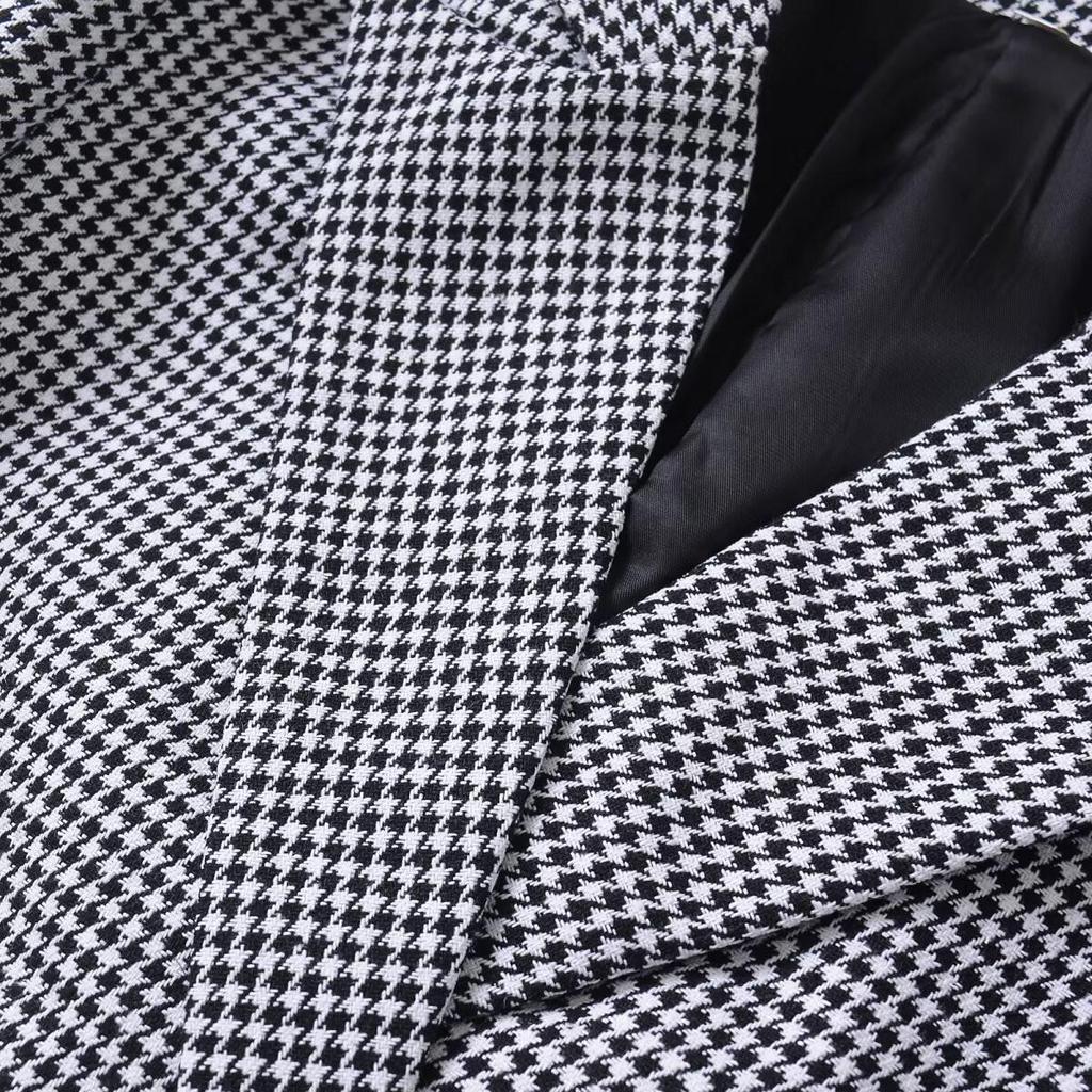 2025 Spring Women's Houndstooth Lapel Short Coat - Versatile Fashion for Commuters