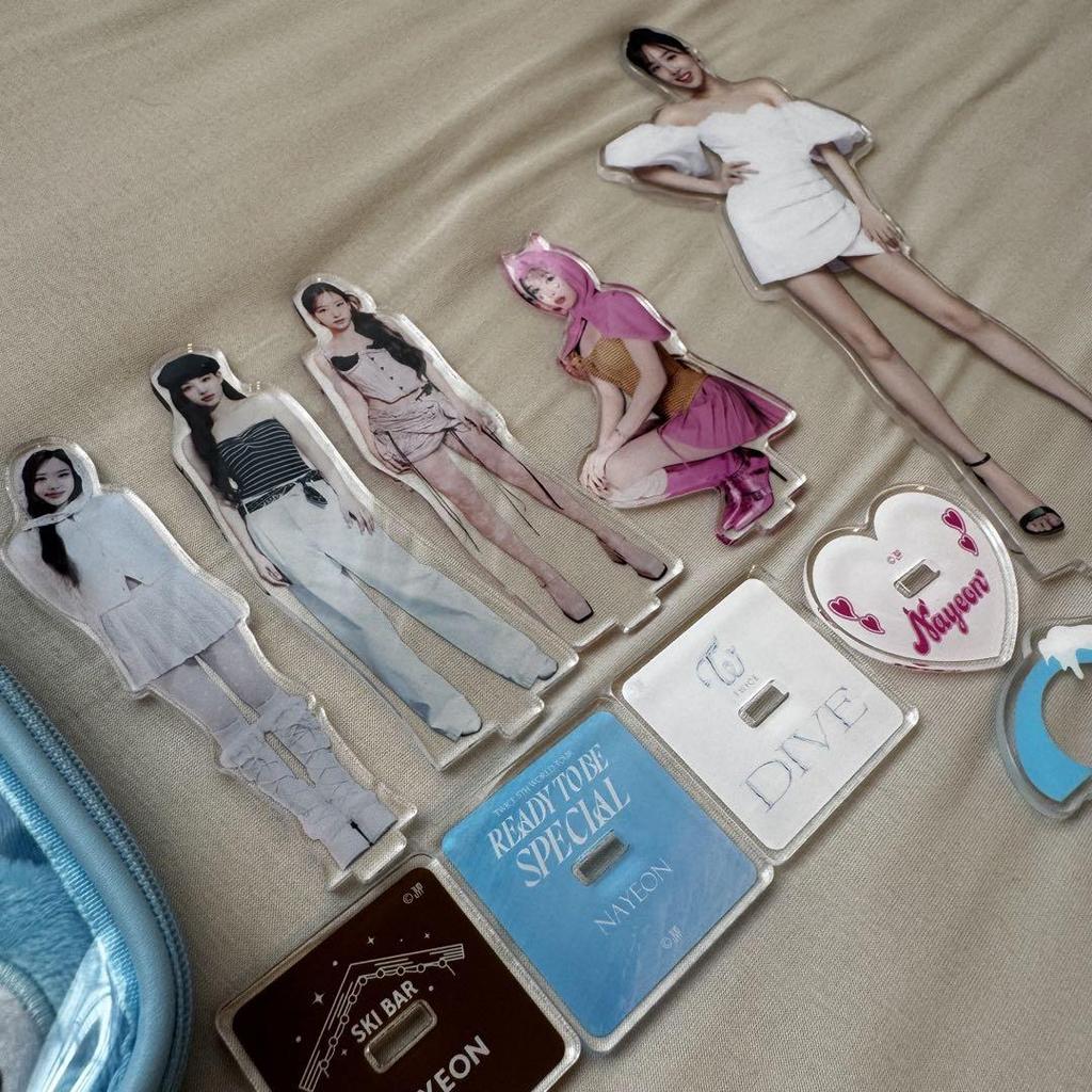 [USED] TWICE Nayeon Acrylic Stand Acrylic Stand Pouch