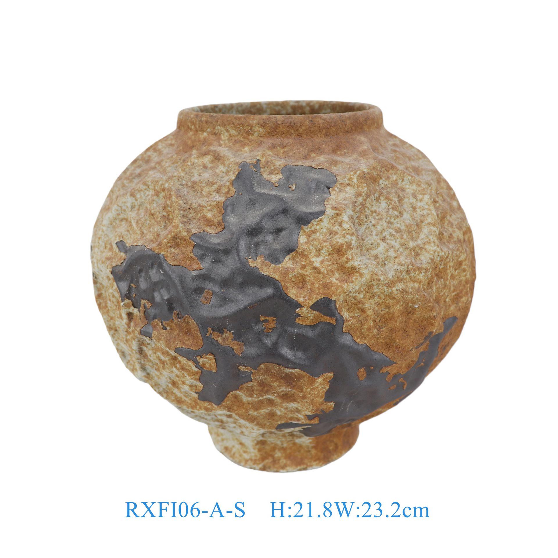 Wabi-sabi Ceramic Vase - Rustic Single-Ear Pot for Zen Flower Arrangements, Retro Handmade Ornament