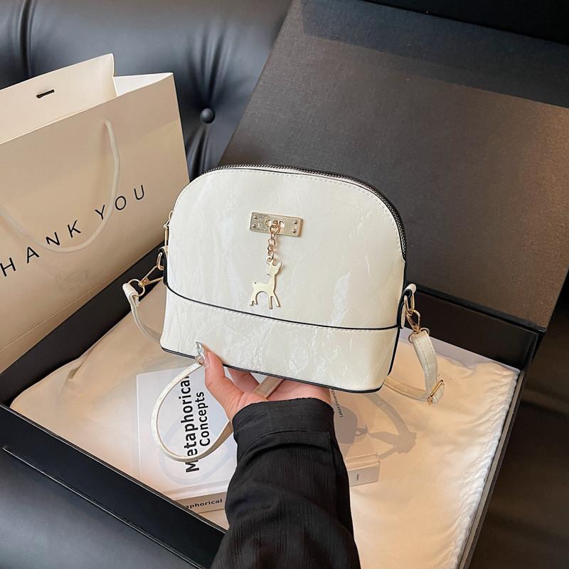 Chic Pu Leather Shell Bag For Women 2024 Trendy Street Fashion With Phone And Certificate Pockets