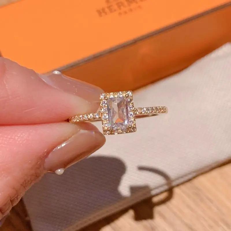 

Luxury Classic Square Zircon Wedding Engagement Rings for Women Exquisite Open Adjustable Geometry Shine Rings Charm Jewelry resizable