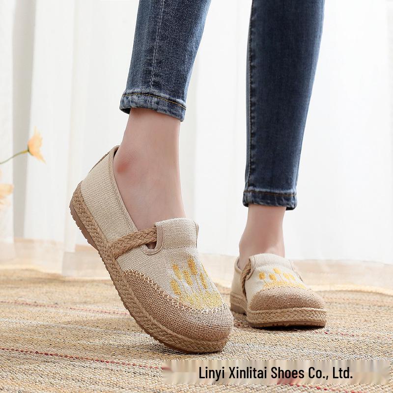 Embroidered Ethnic Low-Cut Linen Shoes for Spring & Autumn - Comfortable Middle-Aged & Elderly Women's Footwear