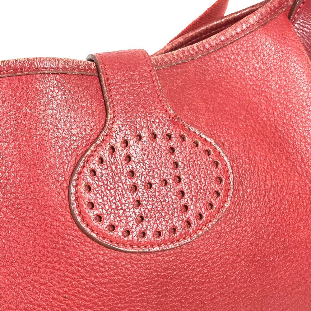 Hermes Vintage Rodeo Doe Bag Crossbody Pochette Shoulder Bag Leather Red