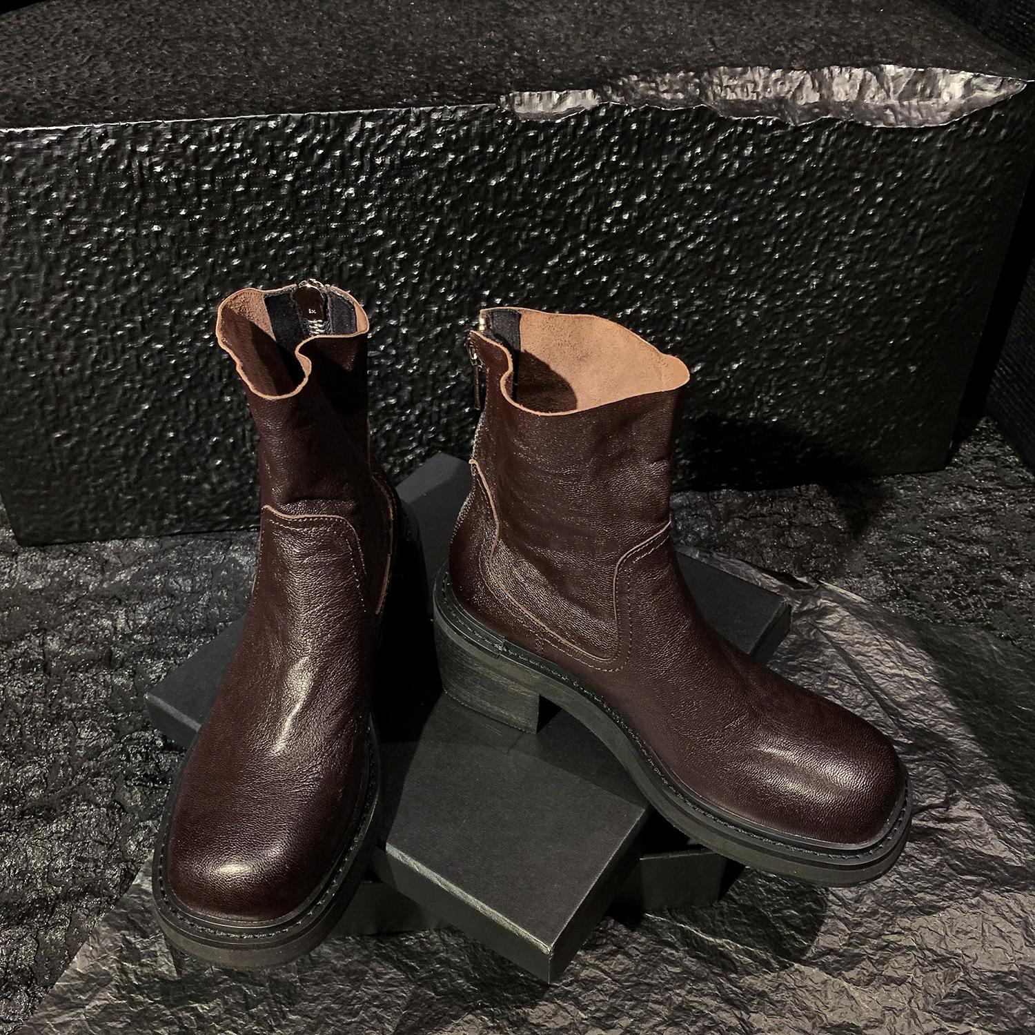 

Hand grabbing sheepskin~ thick-soled thick-heeled zipper thin short boots for women 2025 new round-headed thin Martin boots for women 39 коричневий