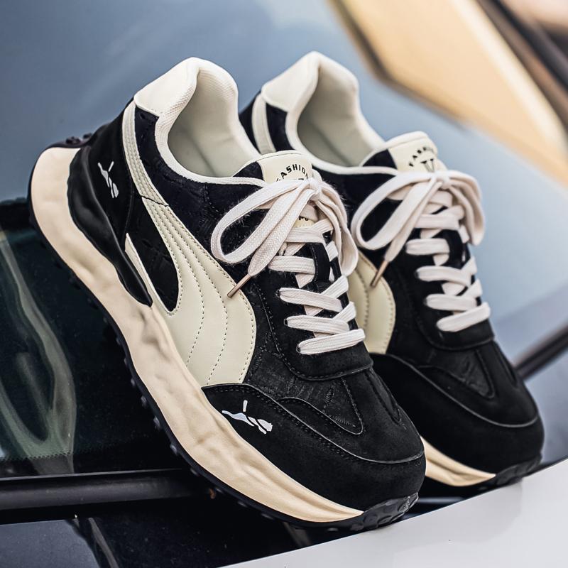 New Fashion New Men's Fashion Casual Low Top Sports Shoes Students Thick Sole Comfortable Sneakers Boys Male Classic Breathable Basketball Shoes