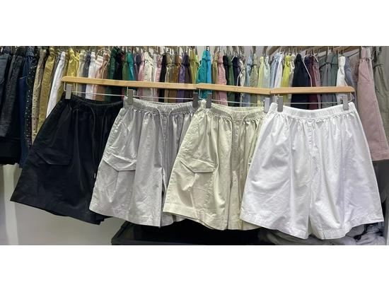 

Летние эластичные шорты карго с высокой посадкой в корейском стиле оверсайз One Size серый