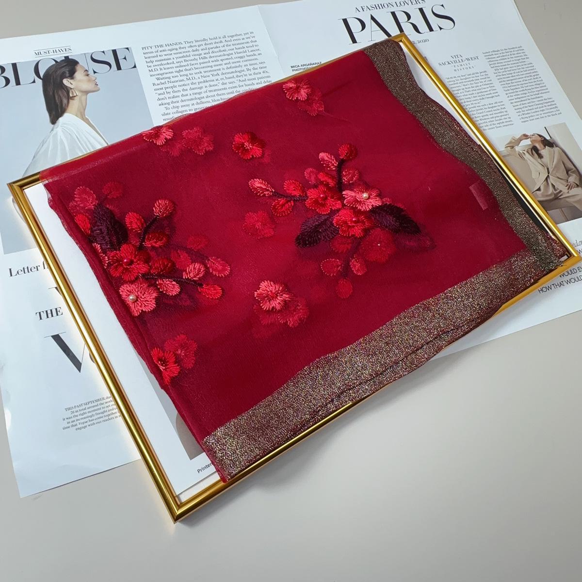 

Женский шарф из искусственного шелка с вышивкой «Бегония» — элегантная шаль с бисером для осени и зимы 190*70cm вино красного