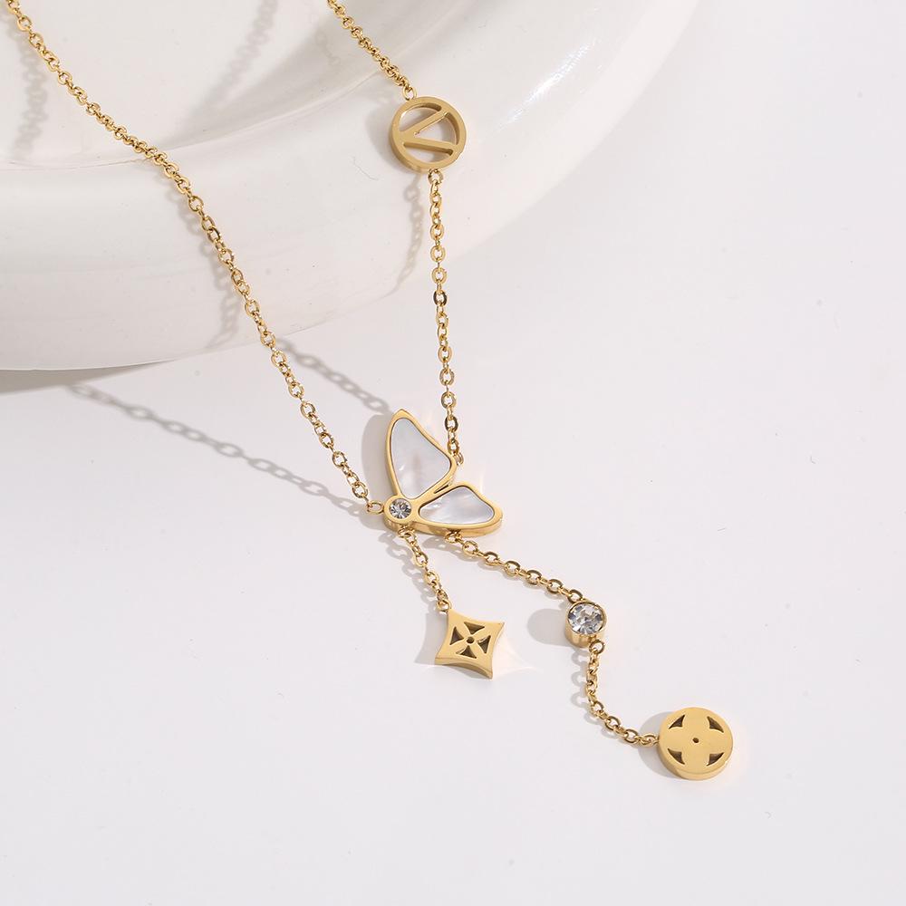 Elegant 18K Plated Titanium Steel Cross Necklace for Women - Light Luxury Clavicle Chain That Resists Fading
