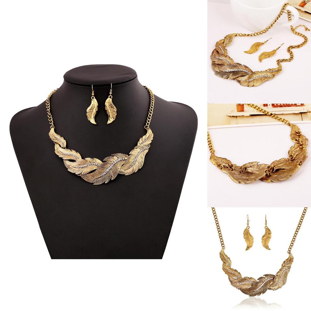 Fashion Rhinestone Decoration Feather Design Women Gold Necklace And Earring Set For Unisex Fashion And Wreath Decor