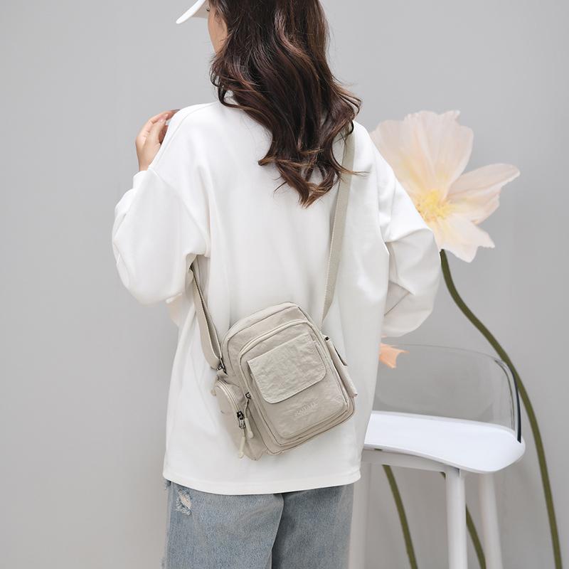 Small Square Bag Women's Shoulder Bag Water-Repellent Nylon Crossbody Bag