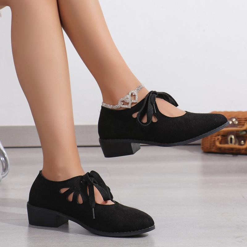 Szpiczasty gruby pasek na pięcie Europejskie i amerykańskie modne buty na jednym obcasie jesień retro duży rozmiar niski obcas