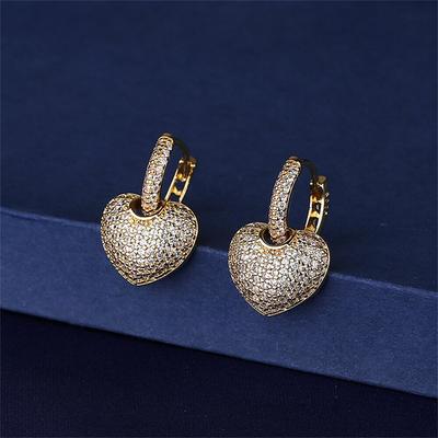 Neue goldene Frauen Ohrring Anhänger herzförmige Mode Licht Luxus Zirkon ein Paar Piercing Creolen Schmuck Geschenk
