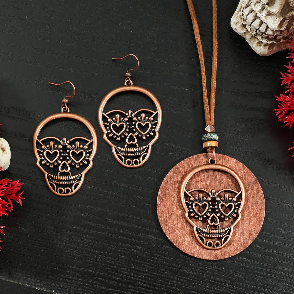 

Vintage Exaggerated Halloween Skull Earrings Necklaces Set for Women Creative Rope Chain Bronze Color Holiday Party Jewelry Gift