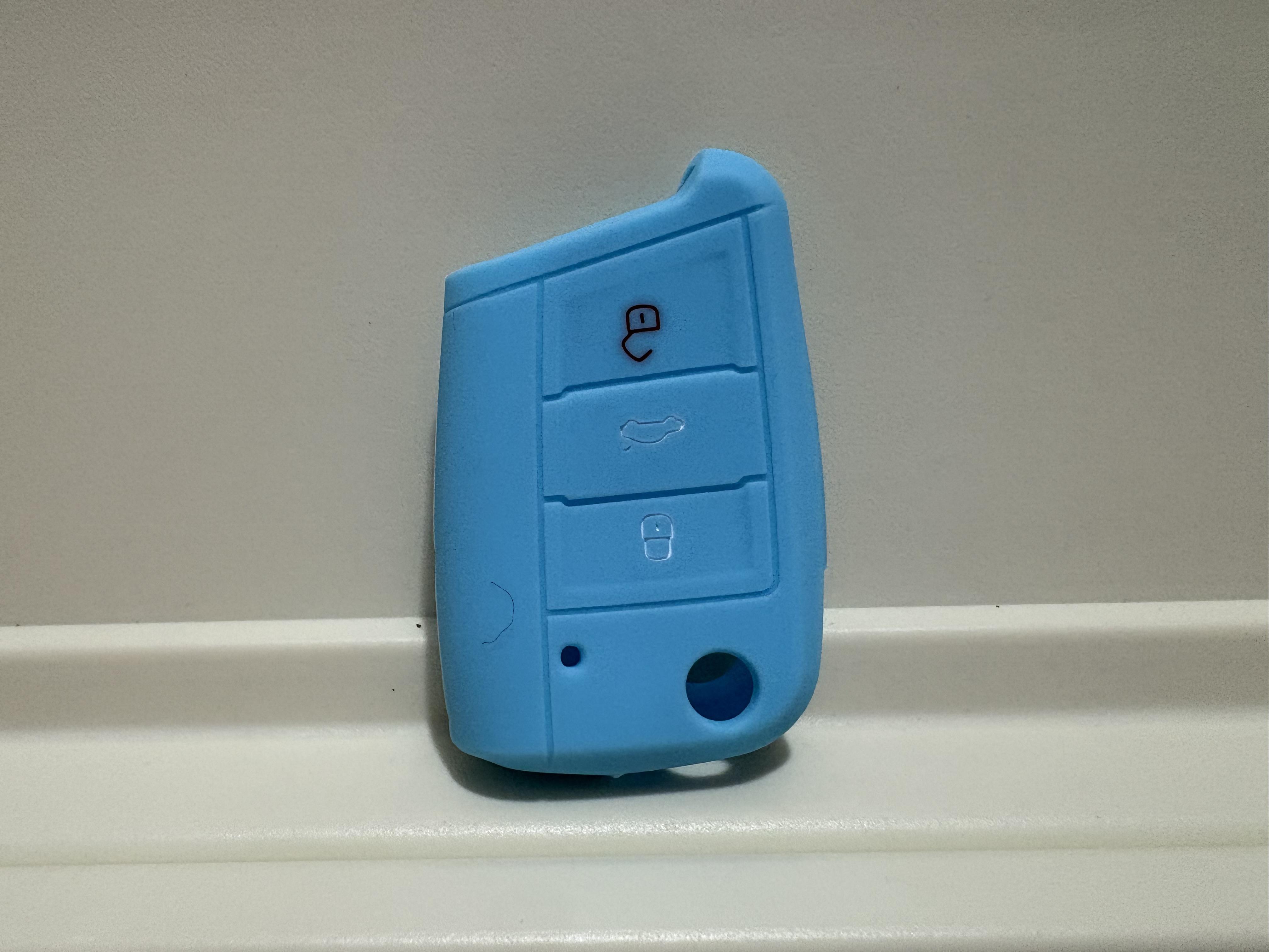 

1PC New Replacement Key Silicone Case For VW Golf 7 MK7 Golf7 Octavia A7 Shell GTI 2013 2014 3 Buttons Remote Shell Folding Flip небесно-голубой