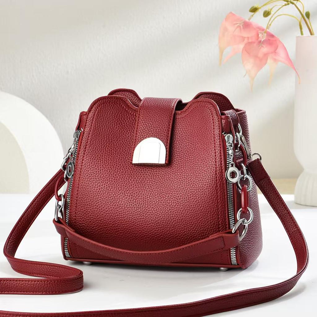 Fashion bucket bag New messenger bag Women's versatile shoulder women's bag Casual handbag