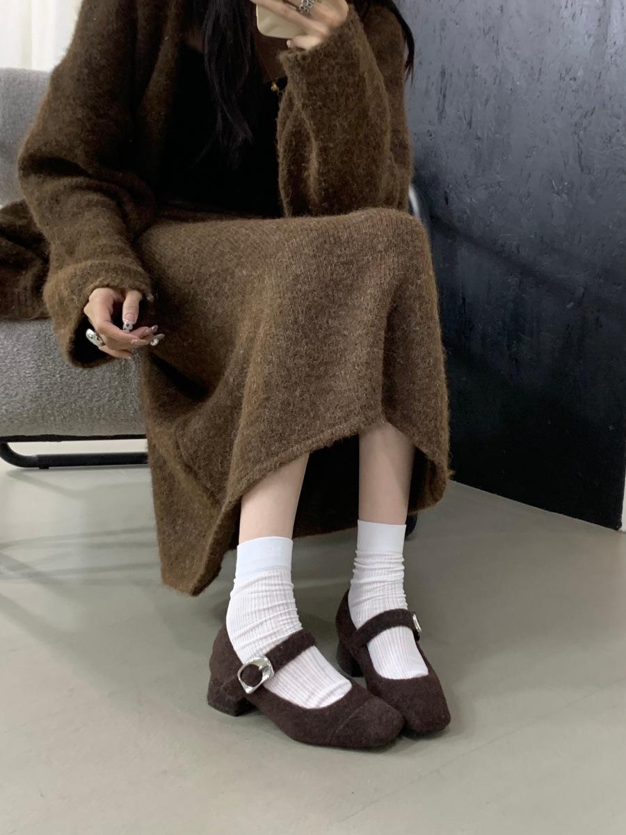 

Mary Jane plush thick heel single shoes evening shoes 2025 winter fluffy shoes women wear soft soles comfortable Doudou shoes tide 39 темно-коричневого