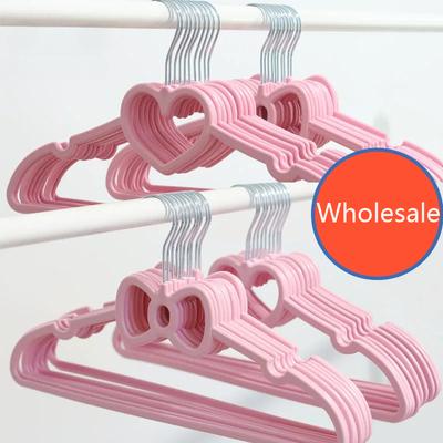 5/10/20 ks Věšáků na oblečení, Odolný ABS Růžový Vzor Lásky s Mašlí, Věšák pro Ukládání do Šatníku, Protiskluzový Závěsný Organizér
