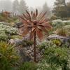 Rusty Outdoor Daisy Flower Metal Yard Stake, Rusted Iron Art Flower Garden Decoration, Weather-Resistant Garden Ornament for Lawn, Pathway, Patio, or