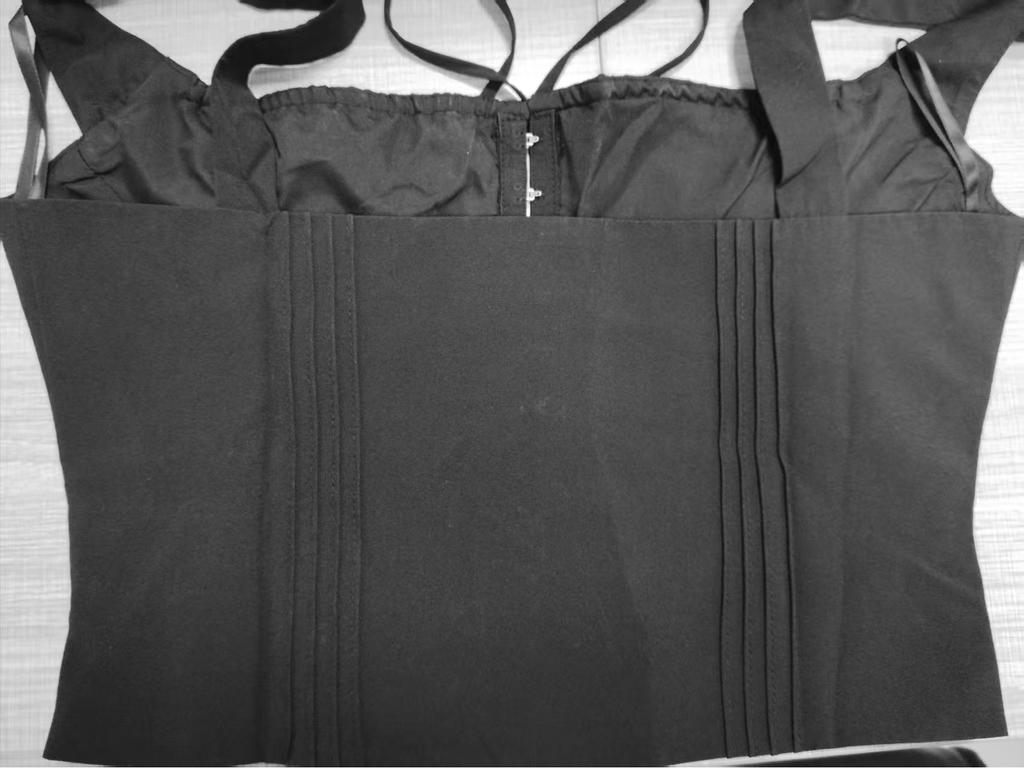 Europäisches und Amerikanisches Sexy Schnürkorsett: Gespleißtes, rückenfreies, figurbetontes Trägertop