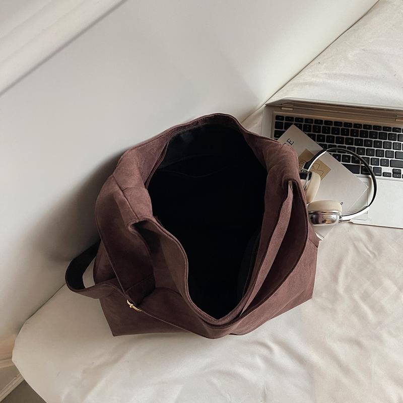 Soft Faux Suede Polyester Hobo Bag – Lightweight & Stylish Shoulder Tote for Women, Perfect for Everyday Use