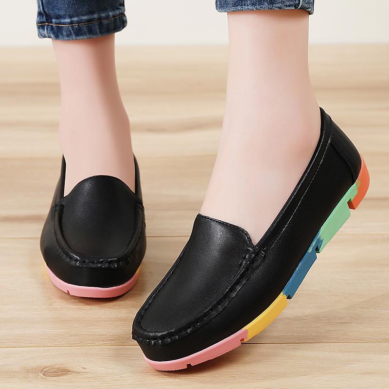Women’s Moccasins Summer Loafers White Leather Driving Flats Casual Slip on Soft Nurse Shoes Black Walking Shoes