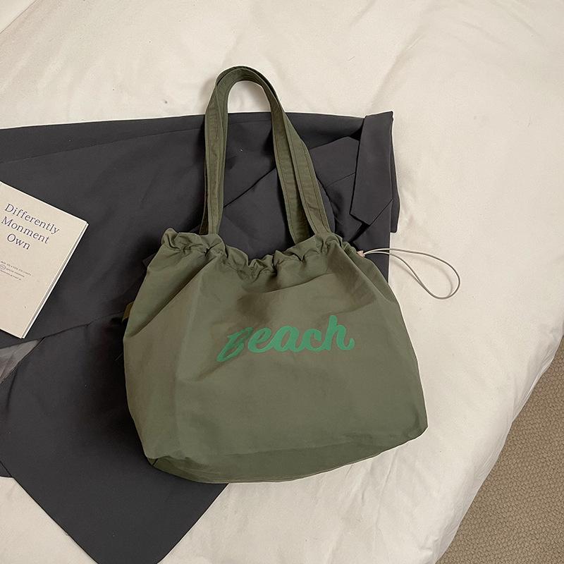 Nylon Bag Women's 2025 New Fashionable Large-capacity Shoulder Underarm Bag Versatile Student Tote Bag