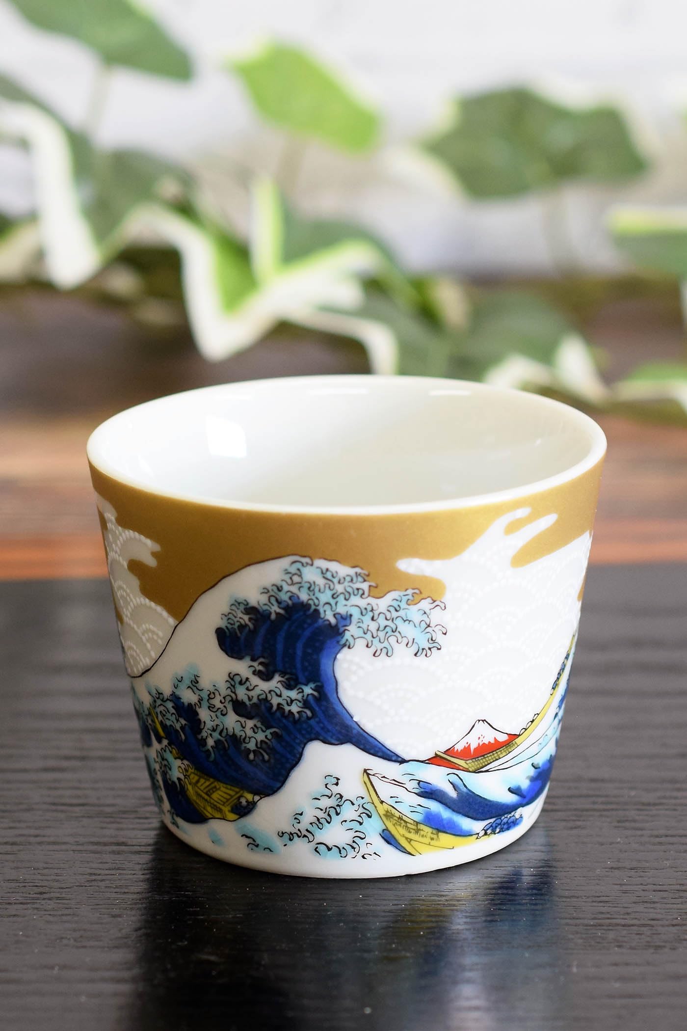 

Waza no Kura Stylish Kutani Ware Soba Choko (Soba Cup) with Katsushika Hokusai Wave Design, Pottery, Brand Name, Japanese Tableware, Made in Japan