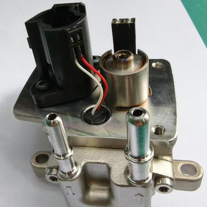 Mercedes Actros MP4 AdBlue Urea Pump A0001405339