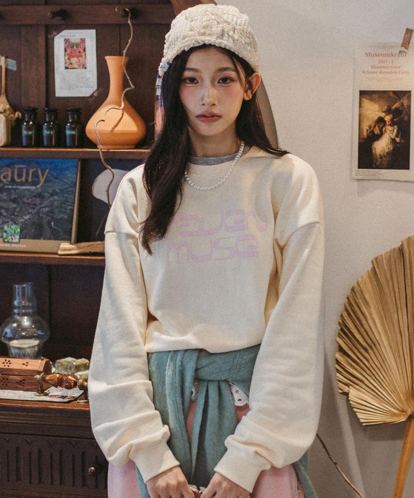 Meibeunmyujeu Loose Fit Crop Cotton Logo Print Sweatshirt Fr_Cu (Mwxfwf900Cufr)