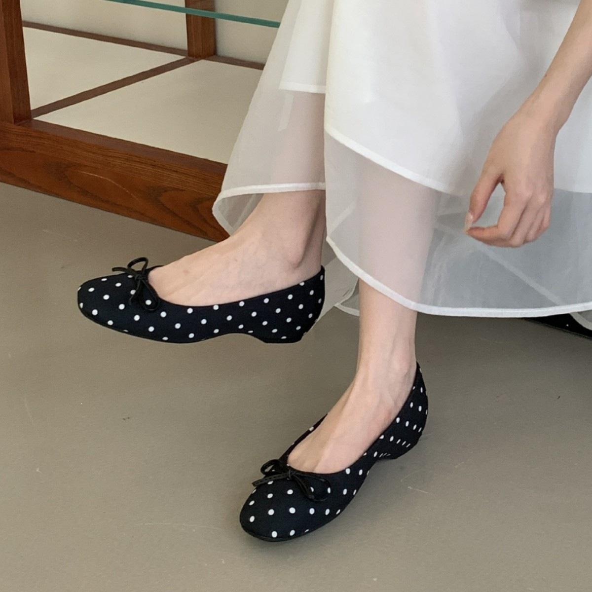 

French Polka Dot Bow Ballet Flat-Soled Single Shoes Women S French Shallow Mouth Round Head One Pedal Beanie Shoes 39