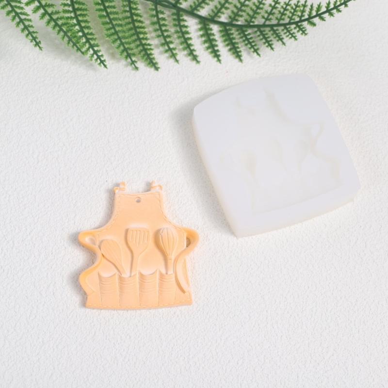 Apron Biscuits Silicone Mold Chocolate Candy Mold for Diy Dessert Ice Block Mold Handmade Cupcake Decor Baking Tool